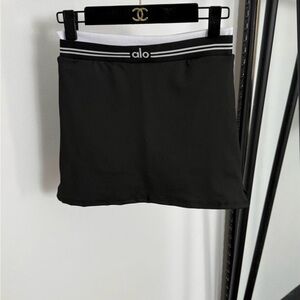 ALO Yoga Black Mini Skirt with White Waistband